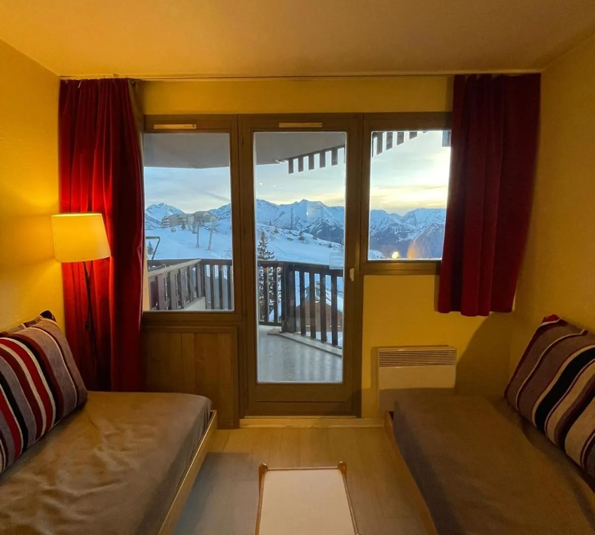 2/4 Pers - Plein Centre - Vue Panoramique Apartment Alpe d'Huez